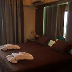 Aria Hotel