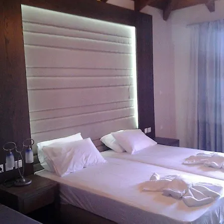 Aria 3*