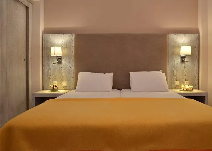 Aria 3* Megali Ammos (Skiathos)