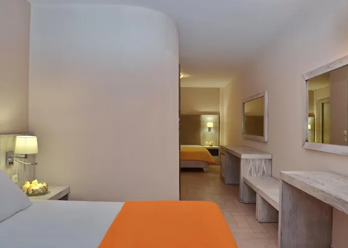 Aria 3* Megali Ammos (Skiathos)