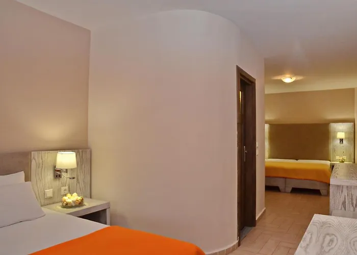 Aria 3* Megali Ammos (Skiathos)