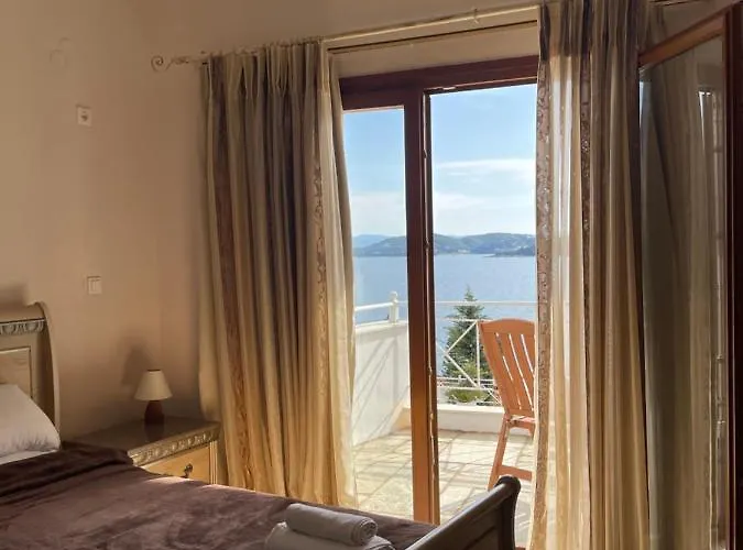 Aria 3* Megali Ammos (Skiathos)