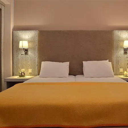 酒店 Aria 梅加利阿莫斯